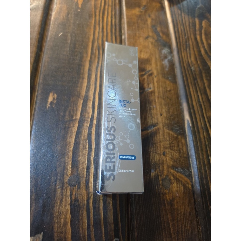 Serious Skincare INSTA-TOX Wrinkle Smoothing Firming Serum | 0.75 fl oz / 22mL - Picture 3 of 4